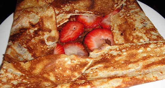 Pierre Lo's Strawberry Crepe - Photo by Mar Yvette