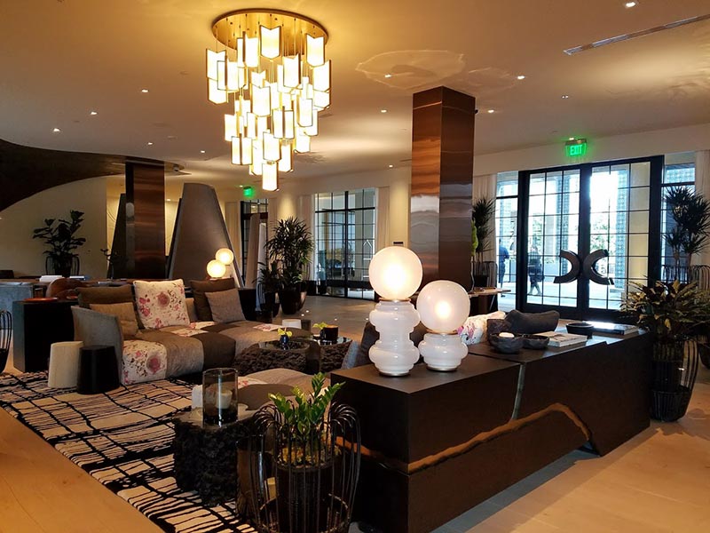 La Peer Hotel lobby