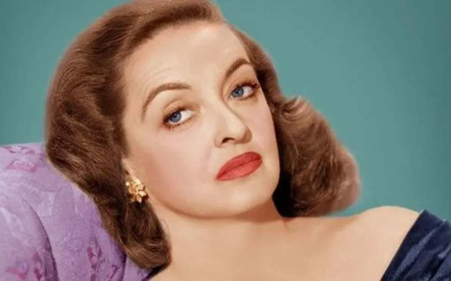 Retrace the steps of the iconic Bette Davis in Los Angeles