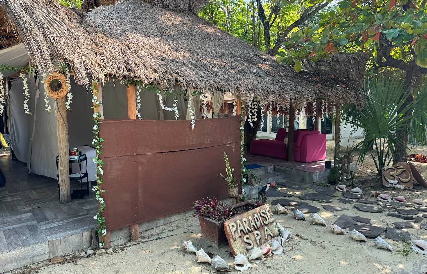 Massage palapa at Paradise Spa on Isla Mujeres